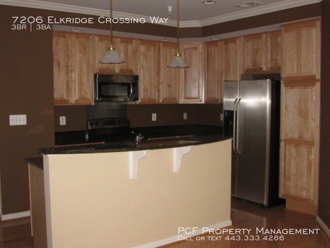 Building Photo - Lease Pending