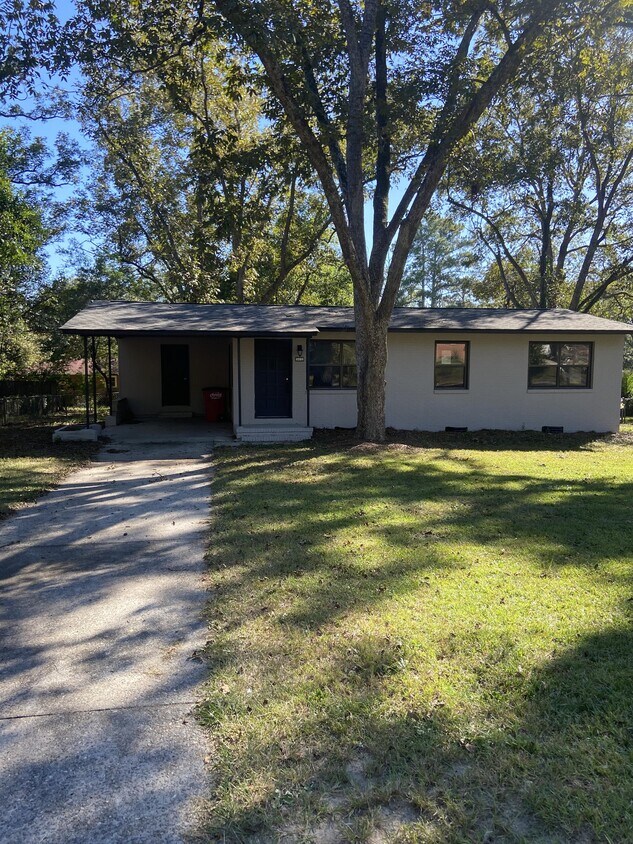 2472 Rosen Ave, Macon, GA 31206 House Rental in Macon, GA