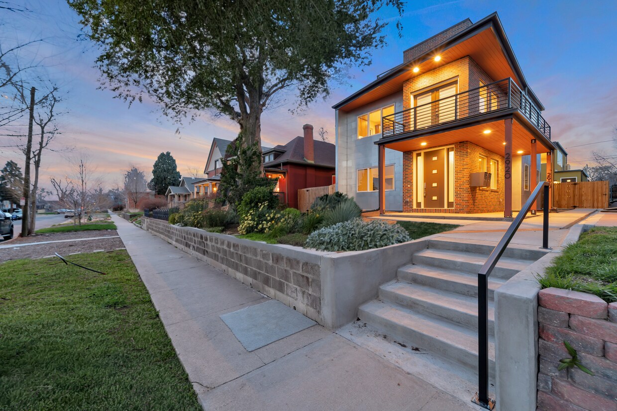 Foto principal - 2920 Columbine St