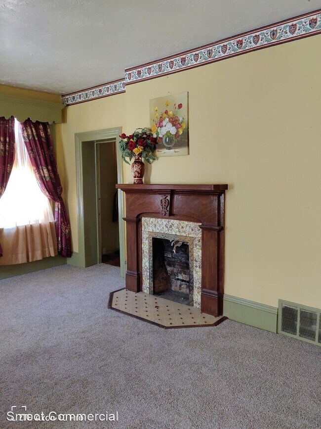 Foto del edificio - 4 br, 3 bath House - 96 W 100 N