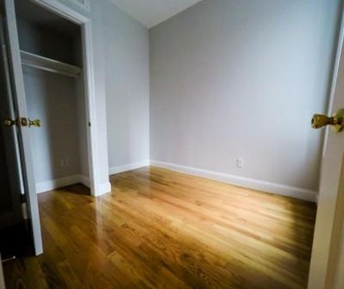 Foto del edificio - 125 Thompson St