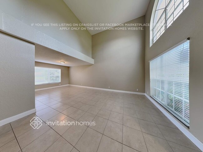 Foto del edificio - 4055 Sea Grape Cir