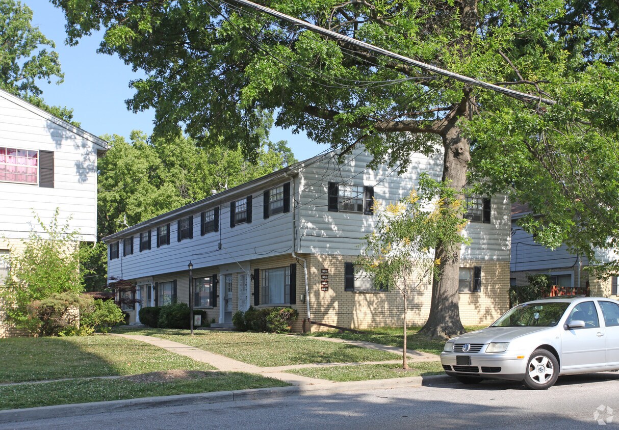 Primary Photo - 3000 West Tower Ave