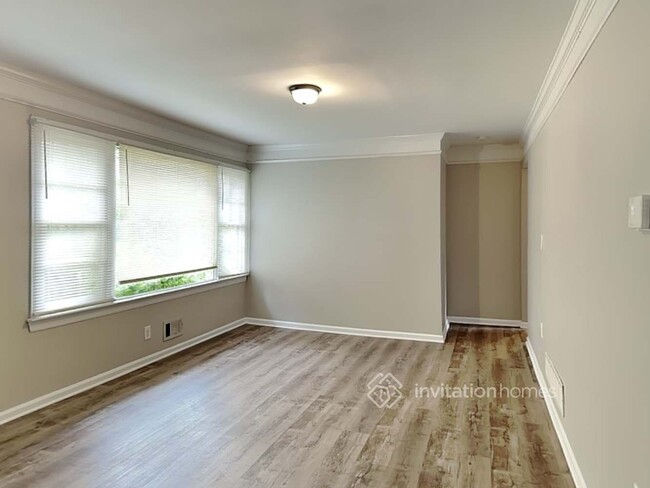 Foto del edificio - 2549 Flagstone Dr SE