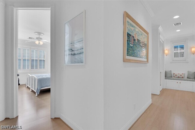 Foto del edificio - 362 2nd Ave N