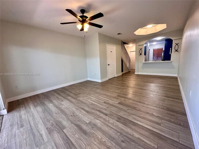 Foto del edificio - 120 SW 109th Ave