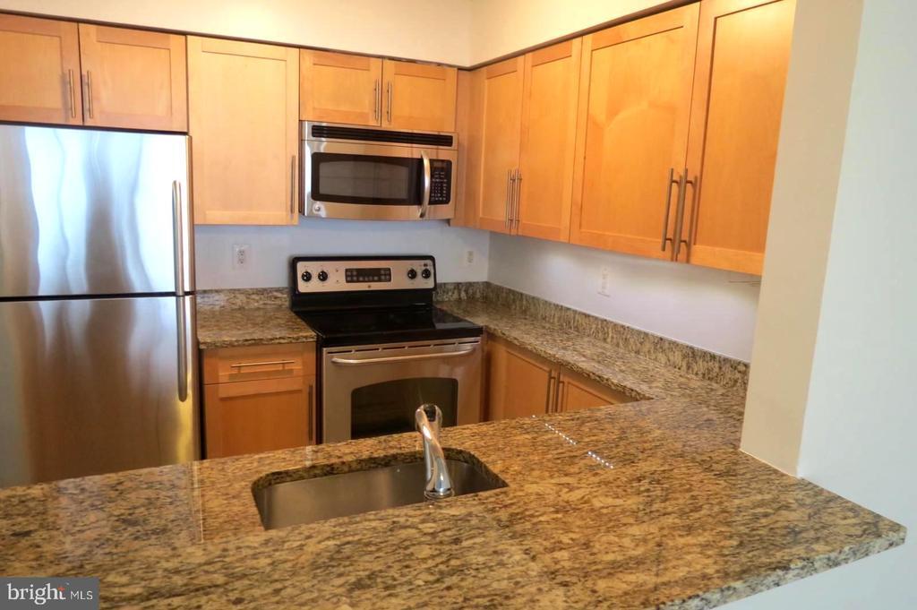 Foto principal - 10101 Grosvenor Pl