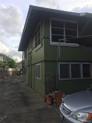 Building Photo - 2239 Lokelani St