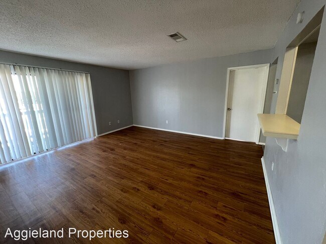 Foto del edificio - 2 br, 2 bath House - 1104 Autumn Circle - C
