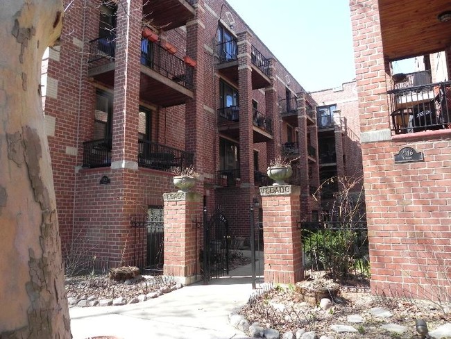 Building Photo - 2106 N Seminary Ave