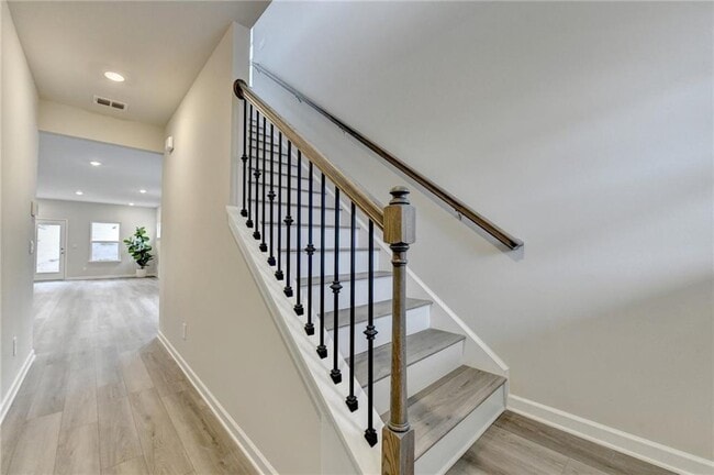 Foto del edificio - 2357 Whitworth St