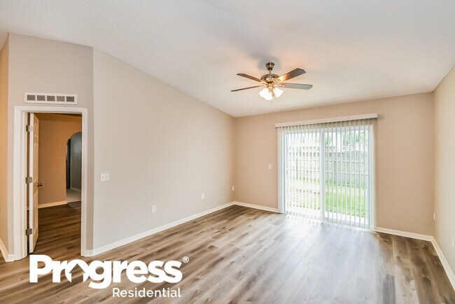 Building Photo - 3019 Valkyrie Rd