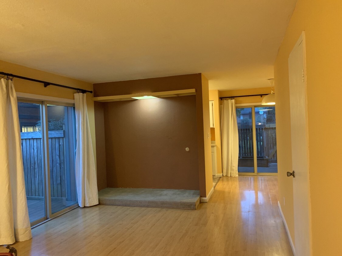 38623 Cherry Ln, Fremont, CA 94536 Condo for Rent in Fremont, CA