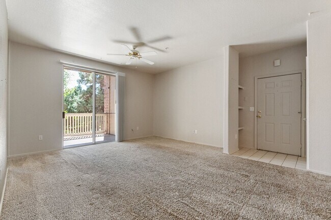 Foto del edificio - Cozy 3 Bed Littleton Condo