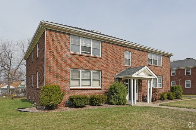 Building Photo - 834-880 Millersport Hwy