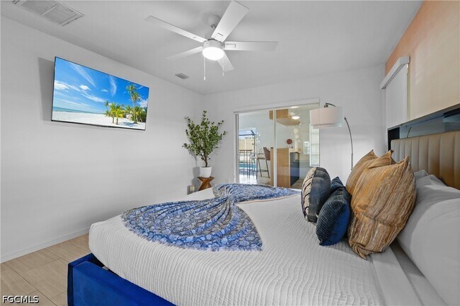 Foto del edificio - 2423 Everest Pkwy