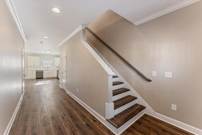 Building Photo - 332 Titan Rdg Wy