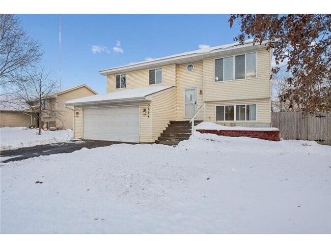 Building Photo - 3824 Tower Pond Dr