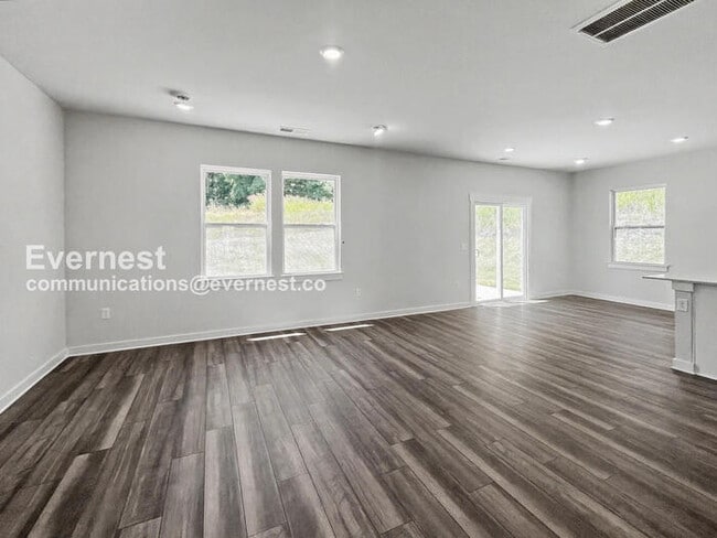 Foto del edificio - 2284 Robert Gwynne Dr