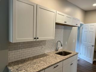 Foto del edificio - 1233 Eggert Rd