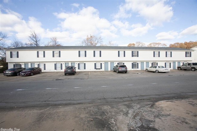 Foto del edificio - 15 Powhatan Dr