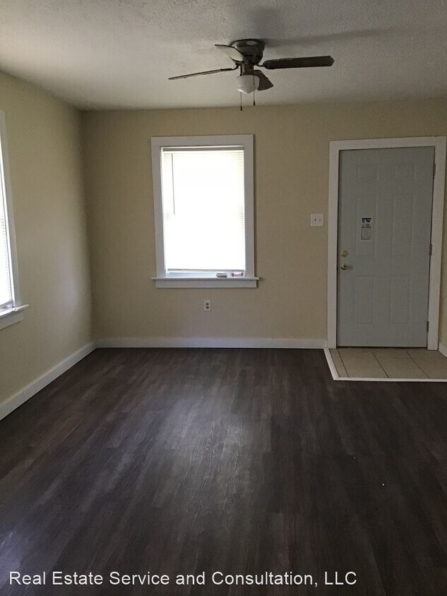 Foto del edificio - 2 br, 1 bath House - 1137 E. Laurel St.