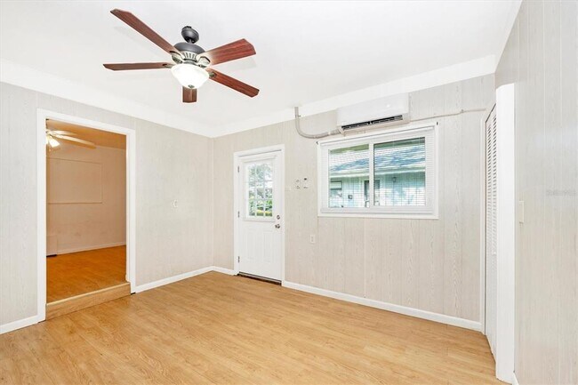 Foto del edificio - 3266 Jolson Dr