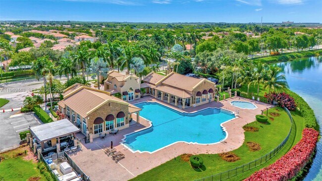 Foto del edificio - 1192 NE 32nd Ave