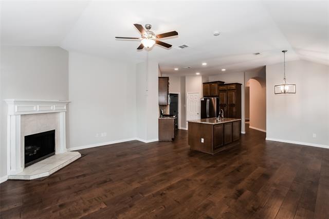 Building Photo - 5301 Spicewood Dr