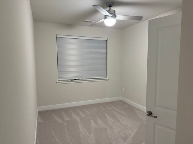 Foto del edificio - 29087 Frenchman Bay Dr