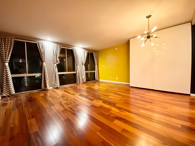 Foto del edificio - 800 W 1st St