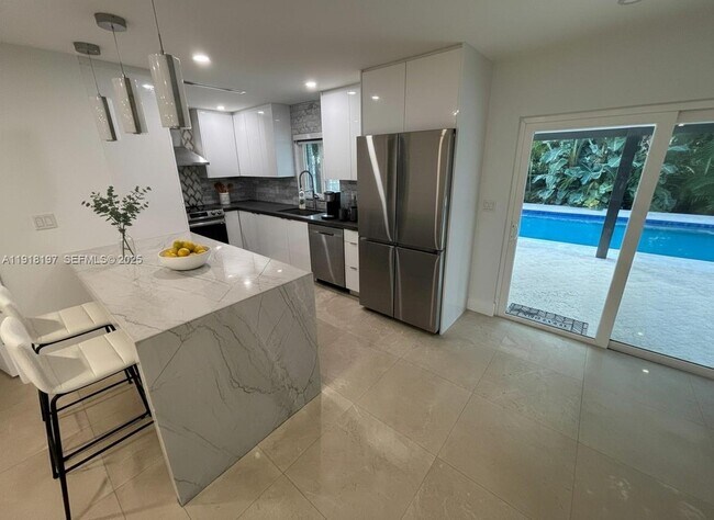 Foto del edificio - 2900 SW 16th St