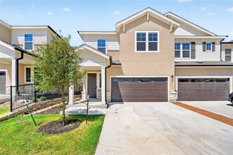 Building Photo - 3006 Harmon Dr
