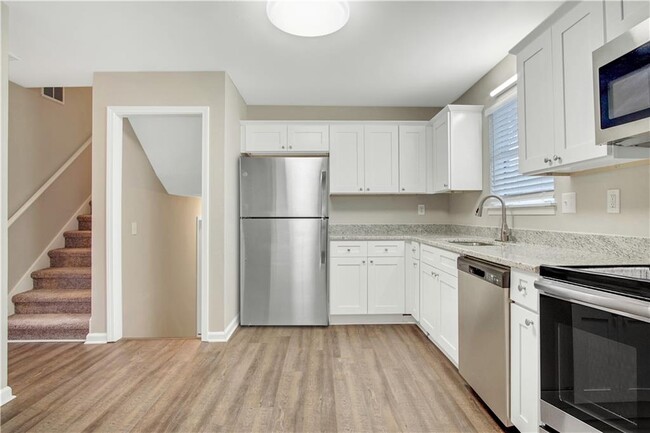 Building Photo - 3485 Tarragon Dr