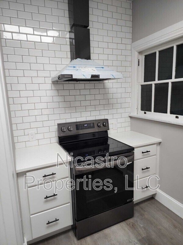 Foto del edificio - 226 E 16th Ave
