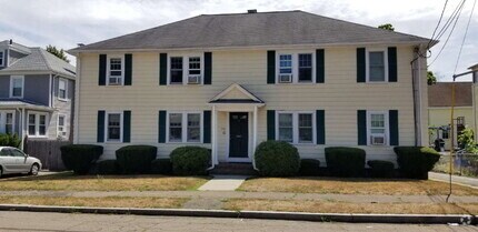 Building Photo - 192 Holbrook Rd