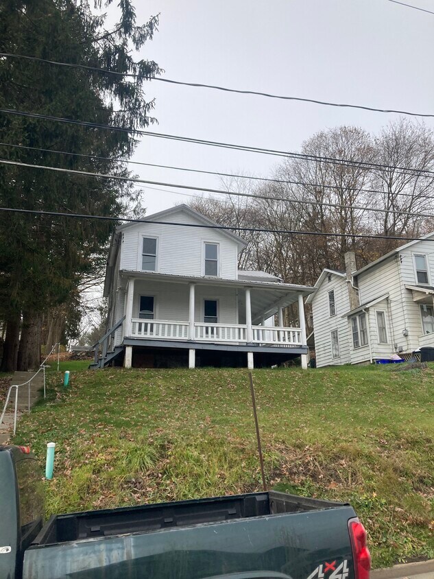 125 N Fairview St, Lock Haven, PA 17745 House Rental in Lock Haven