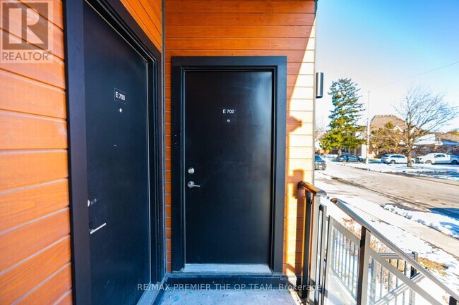 Photo du bâtiment - 48 Coles Ave