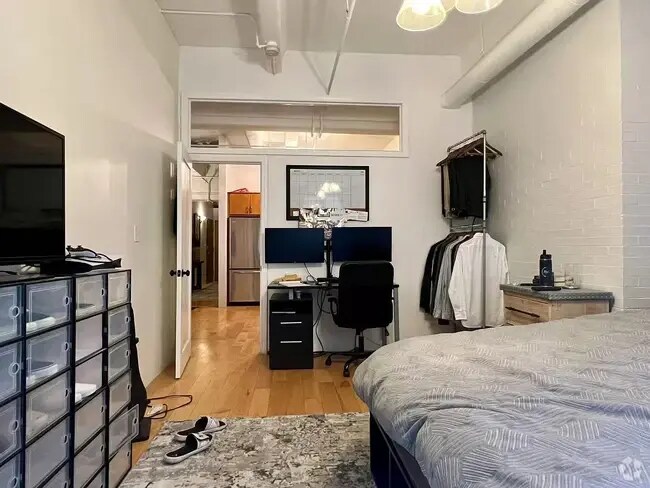 Building Photo - 42 Chauncy St