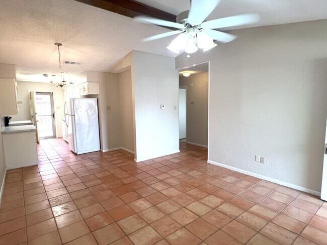 Foto del edificio - 4761 2nd St