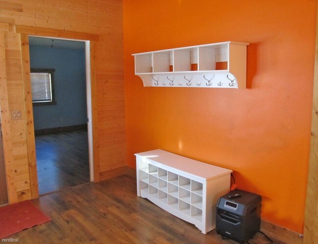 Foto del edificio - 4129 S Long Lake Dr