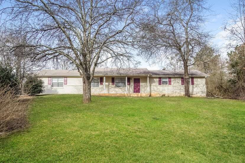 Primary Photo - 8877 Old Lee Rd