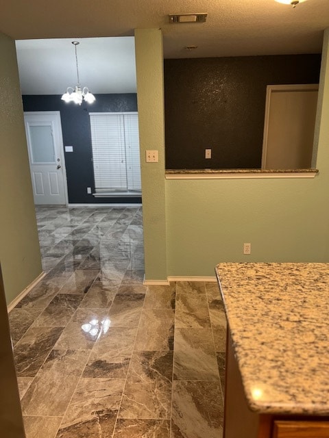 Foto del edificio - 15745 Brittain Ct
