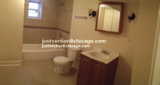 Building Photo - 8053 S Evans Ave