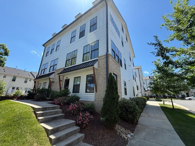 Foto del edificio - Beauitiful Home in the heart of Ballantyne!!