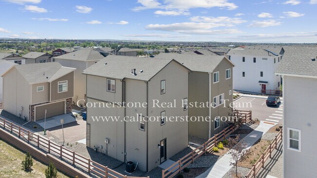 Building Photo - 7446 Marbled Wood Pt