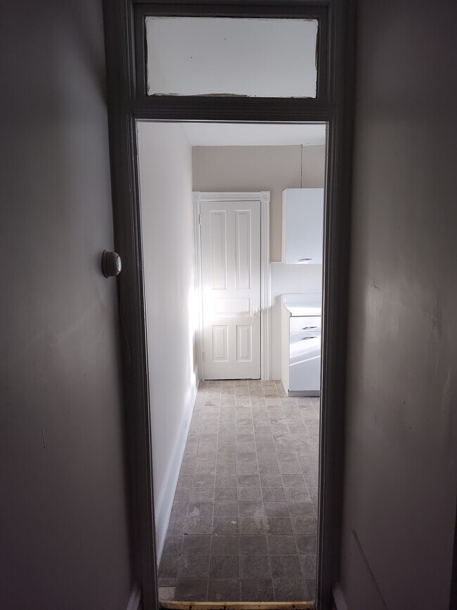 Kitchen Entry - 1224 Eckert Ave