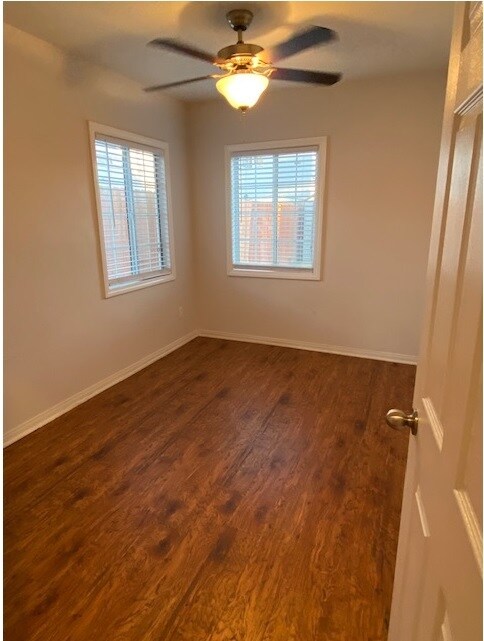 Foto del edificio - 2054 E Stockwell St