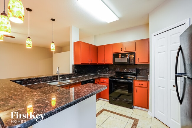 Foto del edificio - 806 Anza Ave