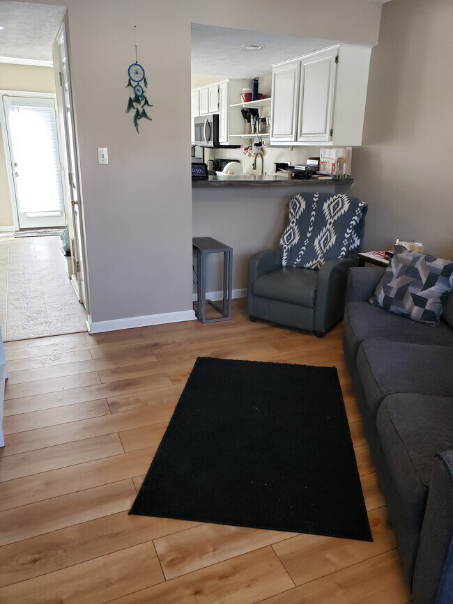 Foto del edificio - 606 E Sherwood Hills Dr